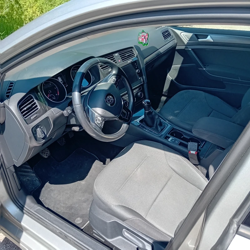 VW Golf, снимка 3 - Автомобили и джипове - 52367151