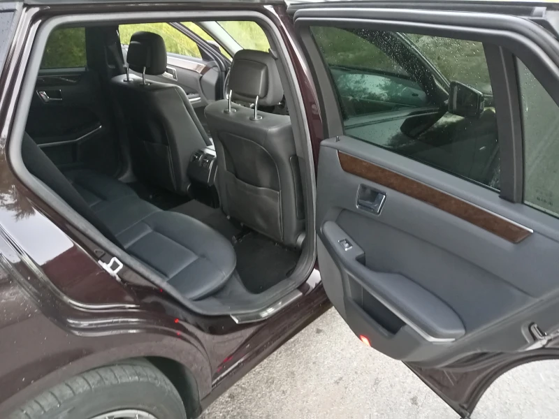 Mercedes-Benz E 350, снимка 12 - Автомобили и джипове - 52638280
