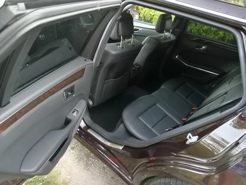 Mercedes-Benz E 350, снимка 11 - Автомобили и джипове - 52638280