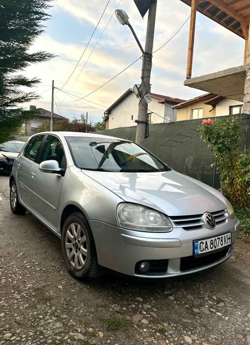 VW Golf 5, снимка 4 - Автомобили и джипове - 52044177