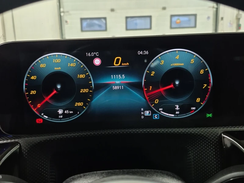 Mercedes-Benz A 250 AMG LINE/FULL DIGITAL/KEYLESS, снимка 11 - Автомобили и джипове - 52936342