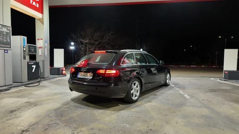 Audi A4, снимка 8 - Автомобили и джипове - 52999281