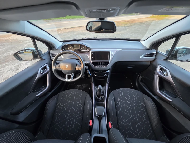 Peugeot 2008 1.6 HDI 93k.c, снимка 11 - Автомобили и джипове - 53112072