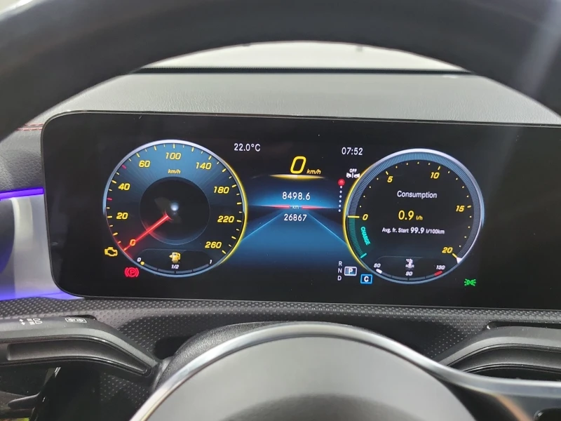 Mercedes-Benz CLA 250 AMG Line * CARFAX * ОПЦИЯ ЗА ФИНАНСИРАНЕ * , снимка 8 - Автомобили и джипове - 53161921