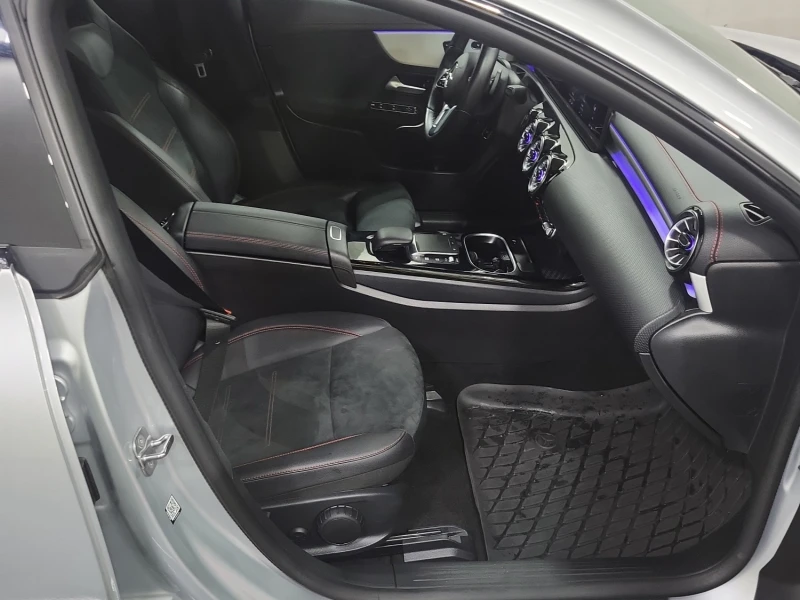 Mercedes-Benz CLA 250 AMG Line * CARFAX * ОПЦИЯ ЗА ФИНАНСИРАНЕ * , снимка 10 - Автомобили и джипове - 53161921