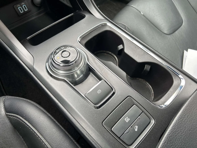 Ford Fusion * Titanium HEV * CARFAX * ЦЕНА ДО БГ, снимка 14 - Автомобили и джипове - 53343031