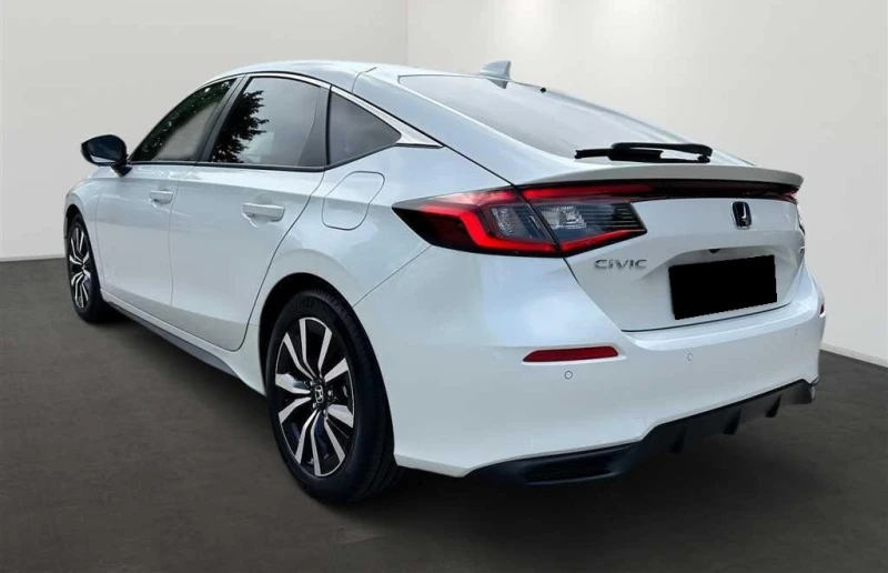 Honda Civic 2.0* ELEGANCE* CAM* LED* DISTR* CARPLAY* , снимка 5 - Автомобили и джипове - 53380160