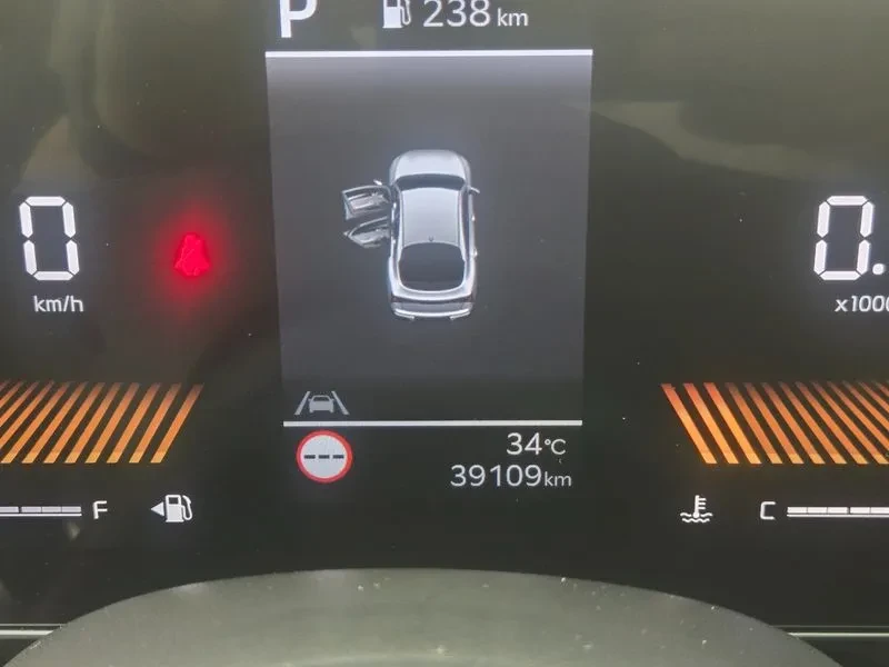 Kia K5 2.0 Lpi, снимка 8 - Автомобили и джипове - 54999995