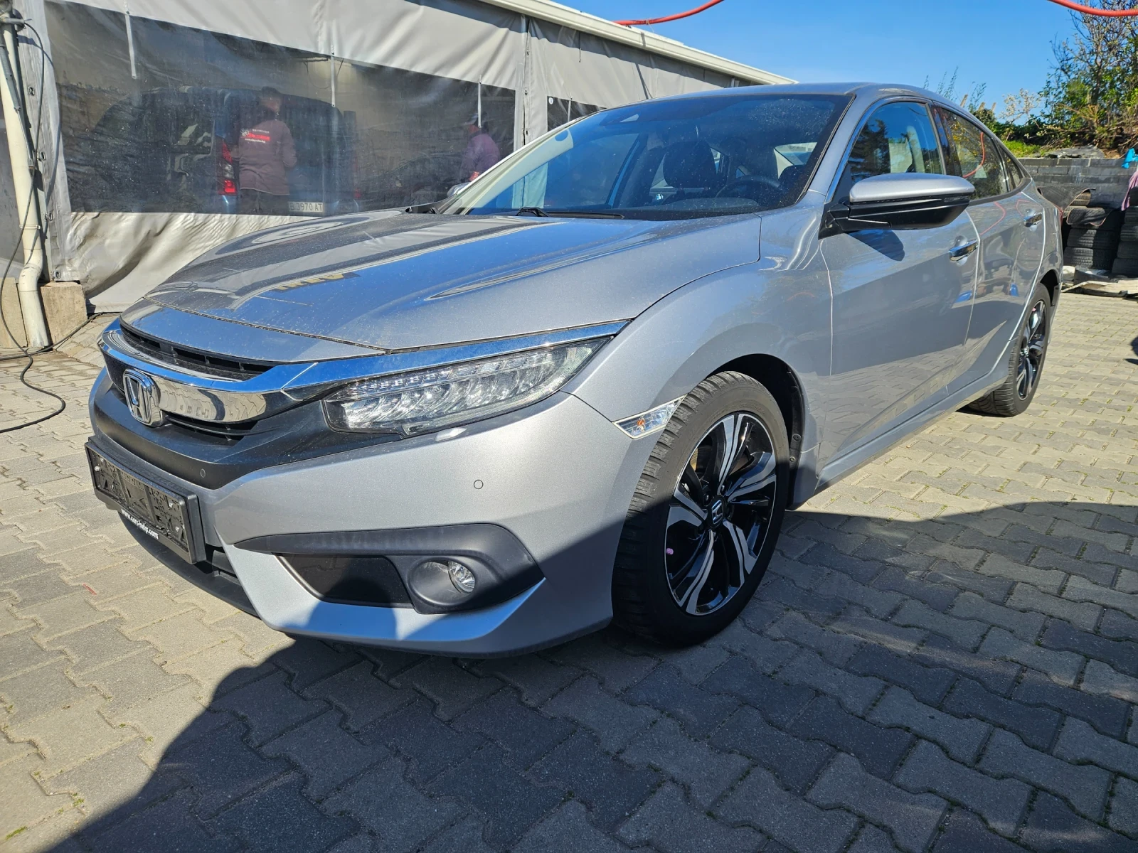 Honda Civic 1.5 Executive, снимка 1