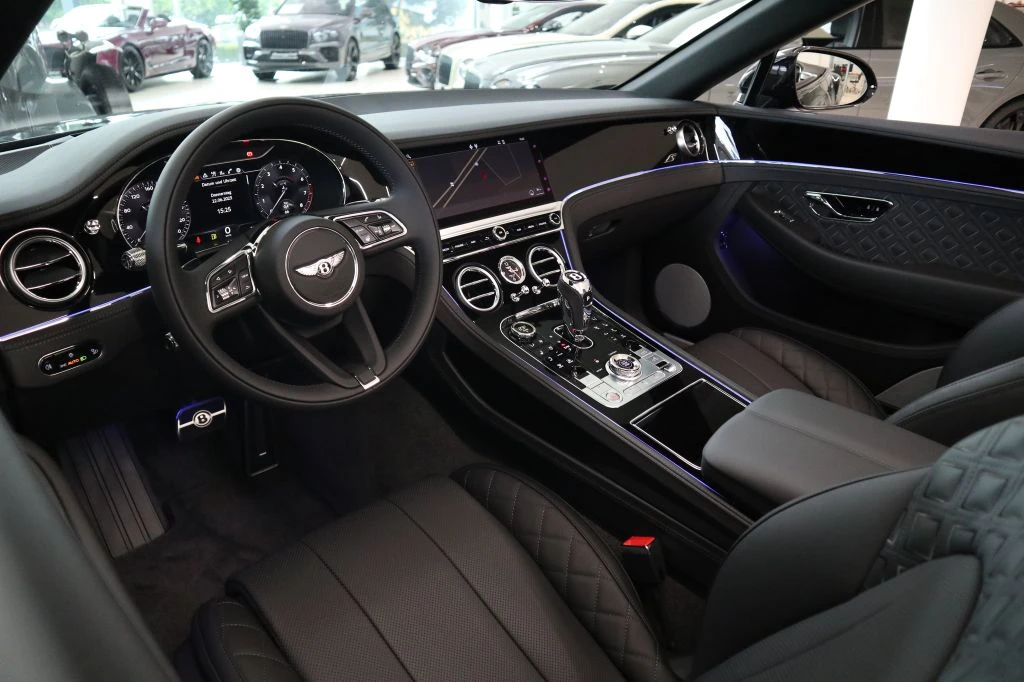 Bentley Continental GTC S V8 = Touring Specification= Гаранция - изображение 9