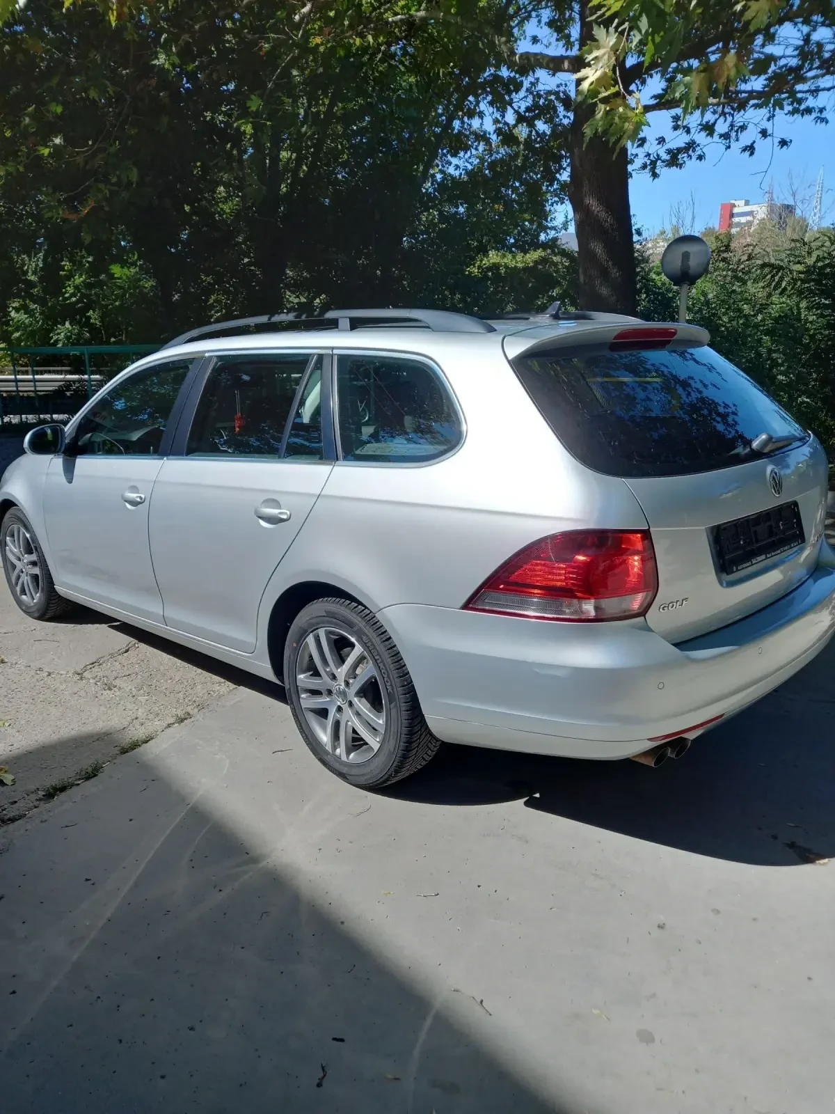 VW Golf 2.0tdi DSG - изображение 5