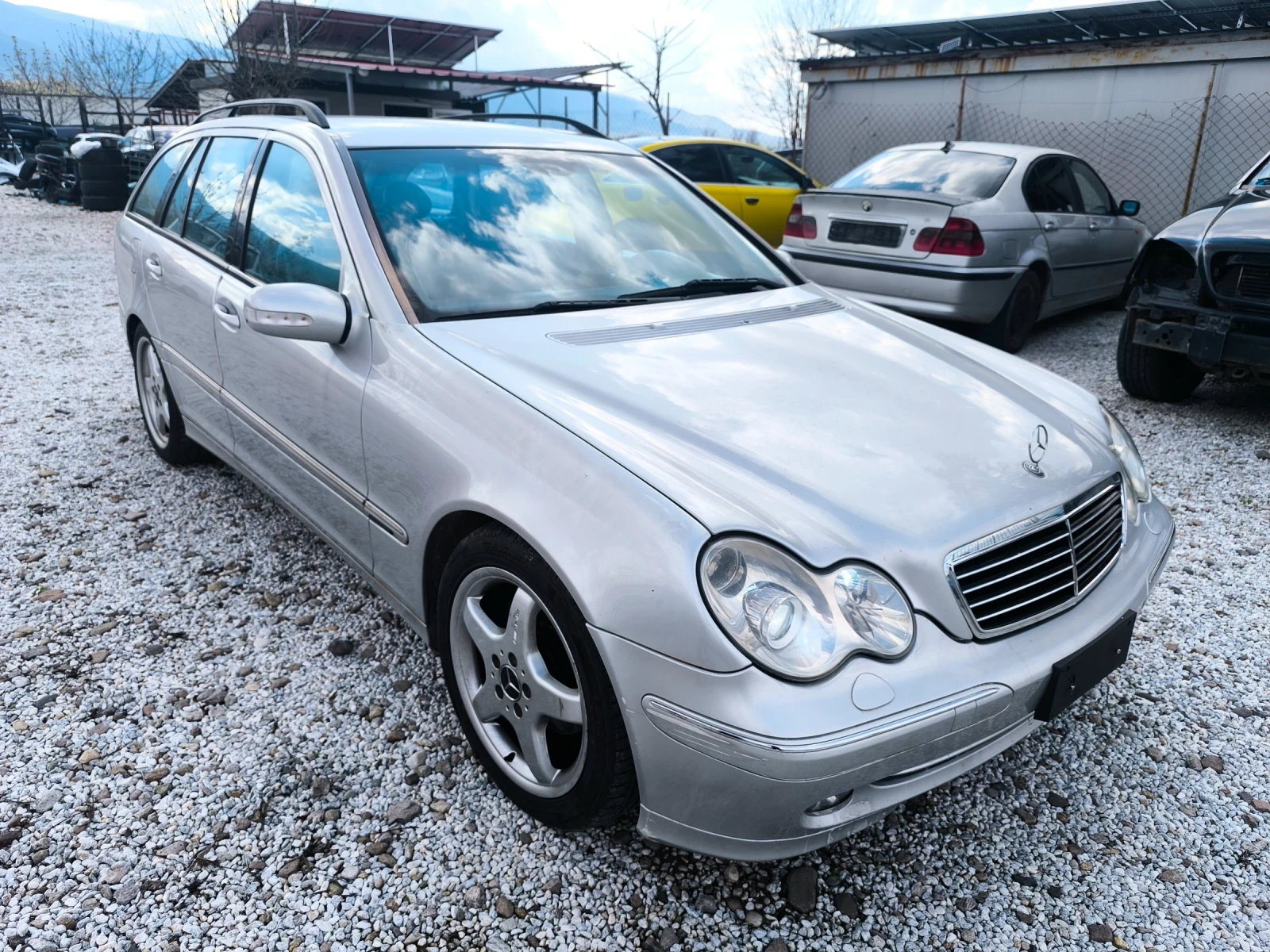 Mercedes-Benz C 220 W203 - изображение 2