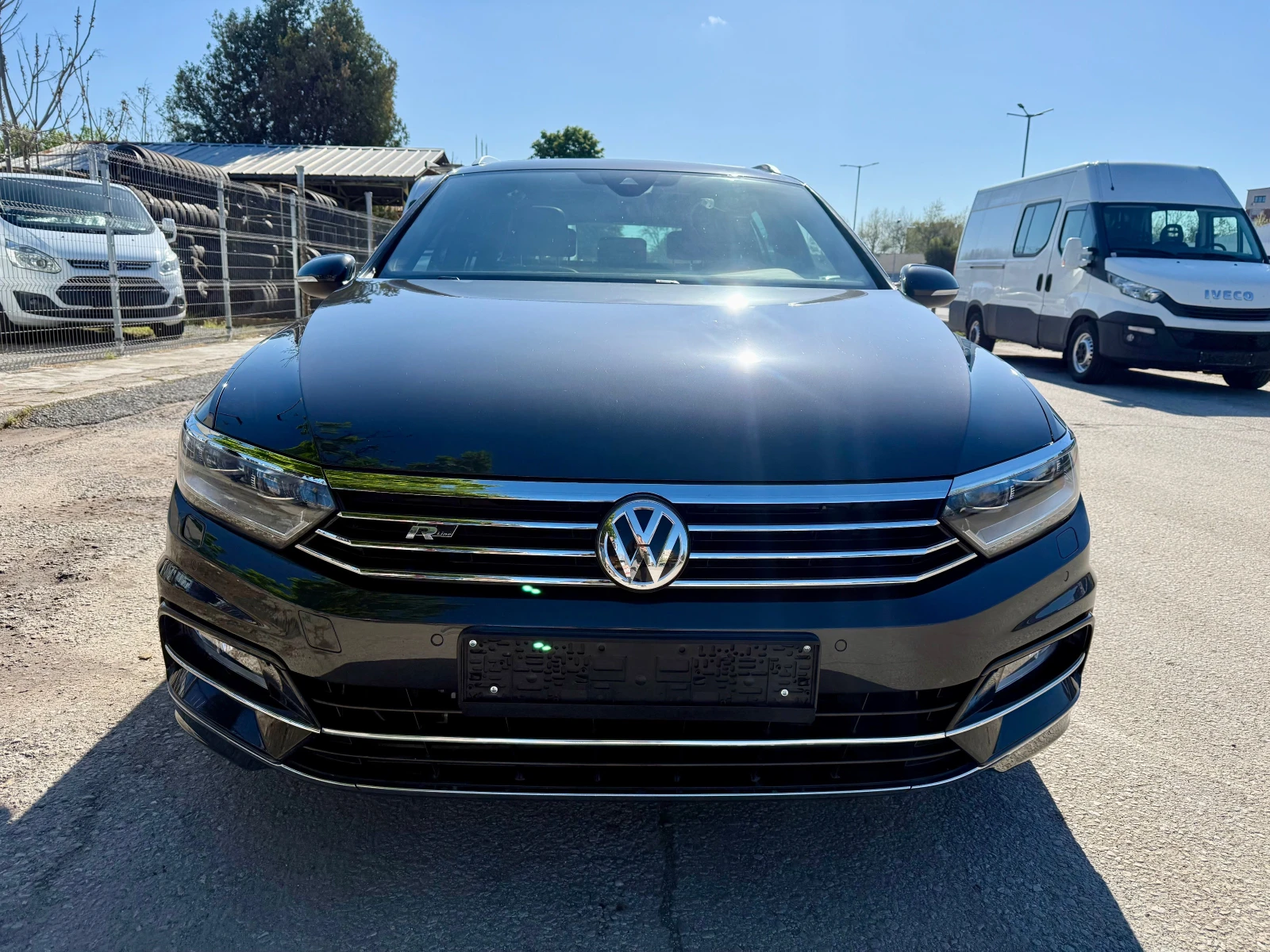 VW Passat 2.0 TDI R-line Matrix LED Digital - изображение 7