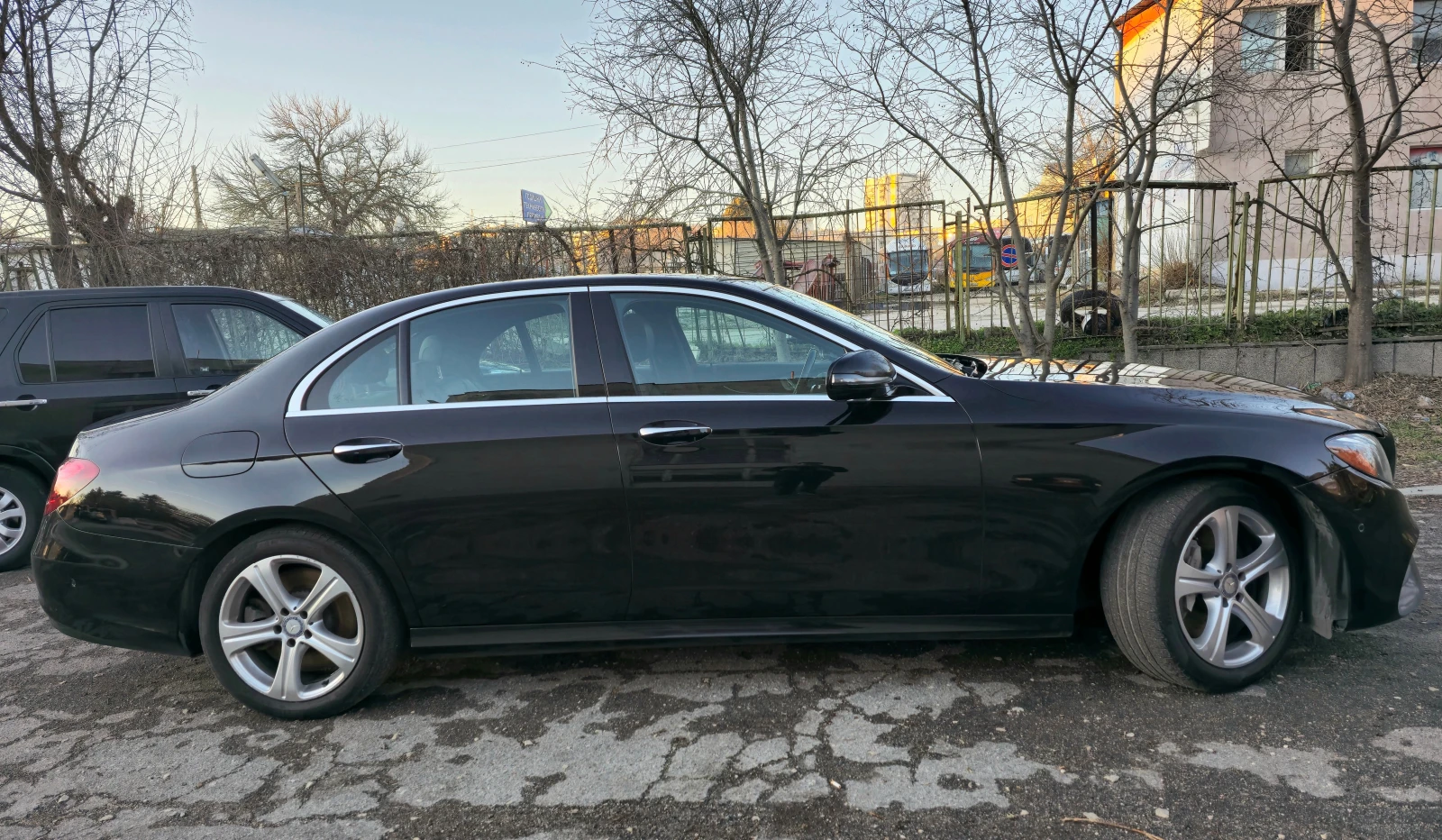 Mercedes-Benz E 400  - изображение 4