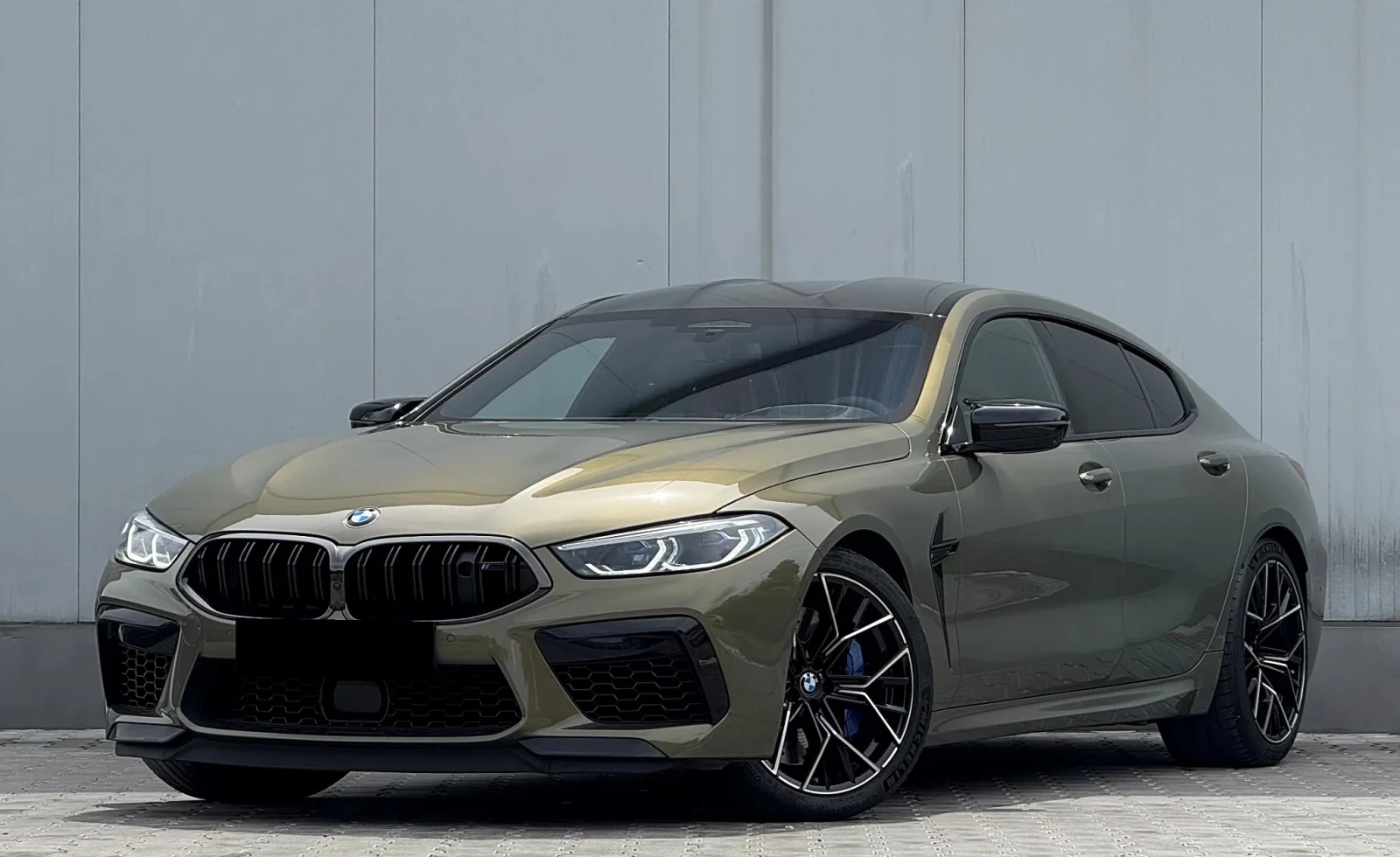 BMW M8 Competition - изображение 2