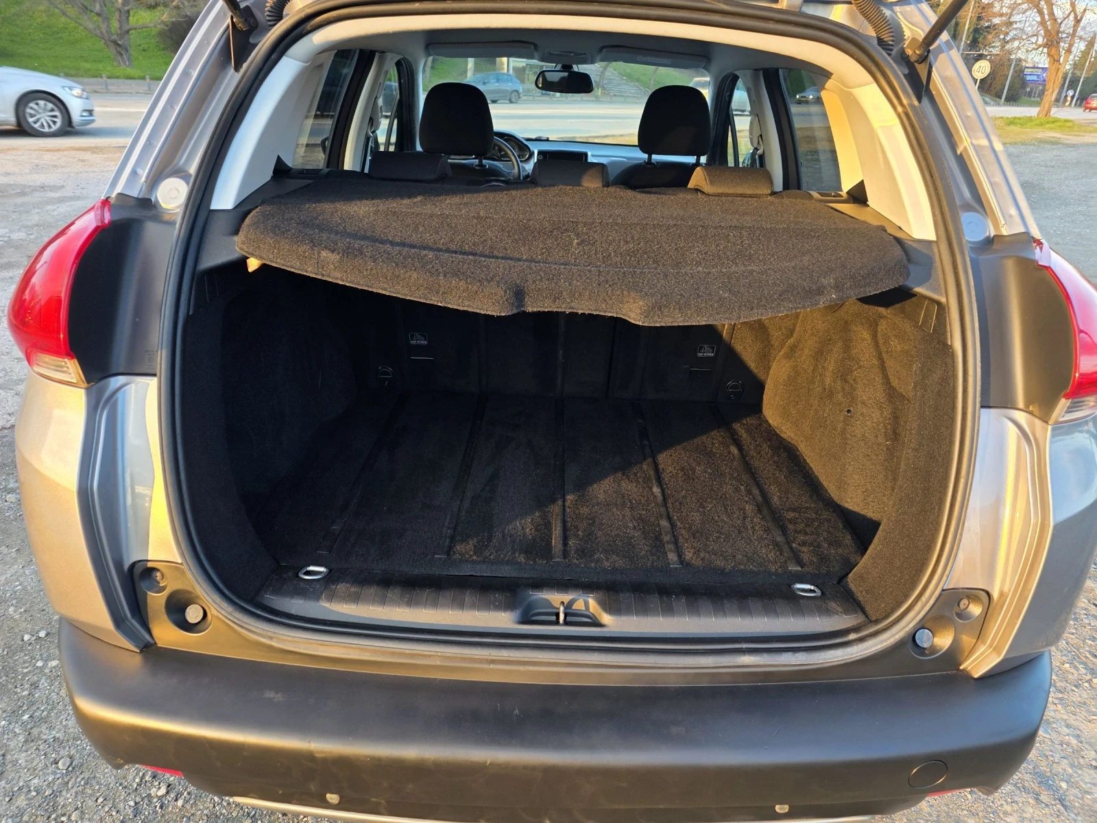 Peugeot 2008 1.6 HDI 93k.c | Mobile.bg � ����������� 12