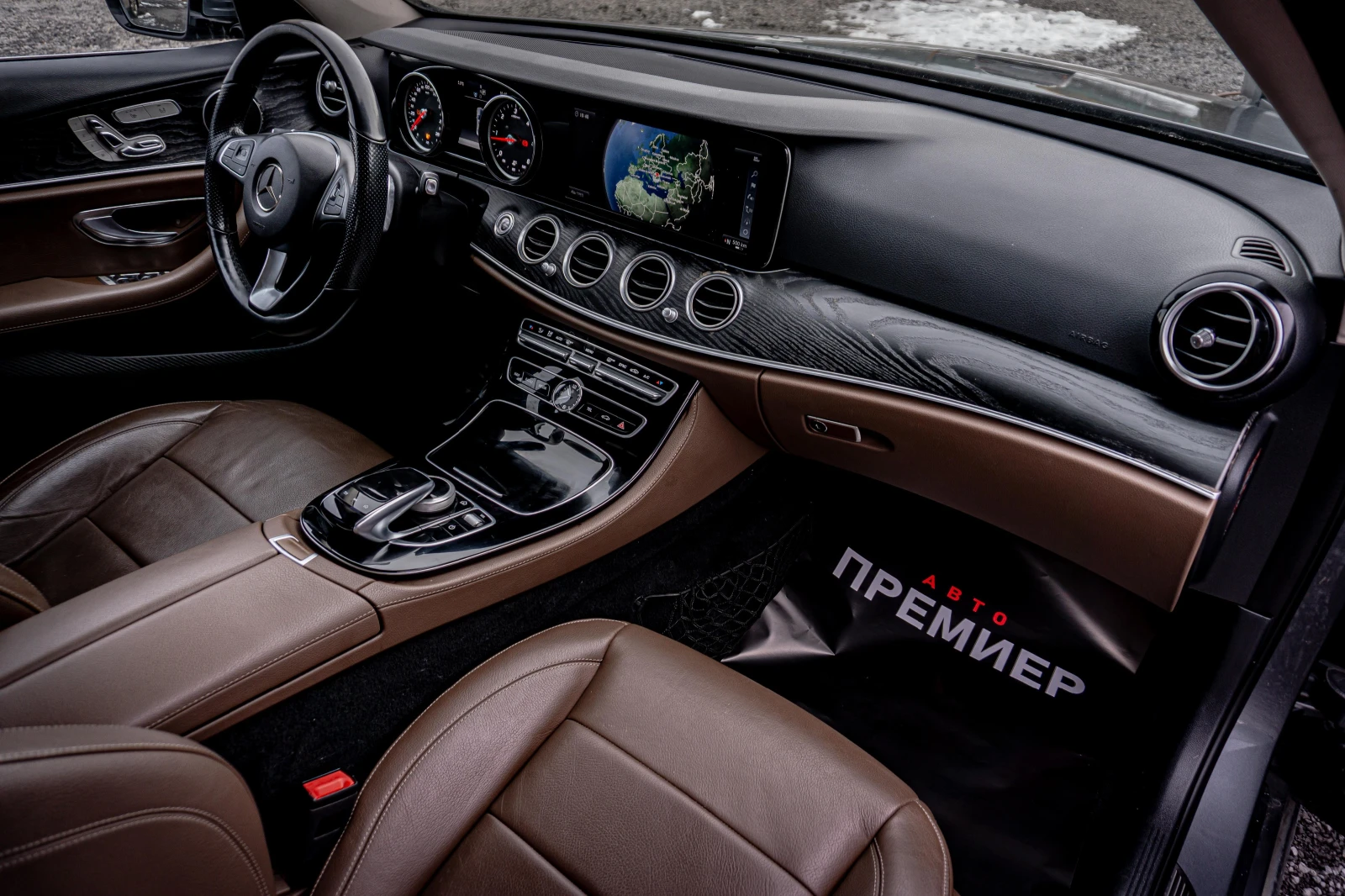 Mercedes-Benz E 220 CDI-ПЕРФЕКТЕН-6М.ГАРАНЦИЯ-РЕАЛНИ КМ. - изображение 9