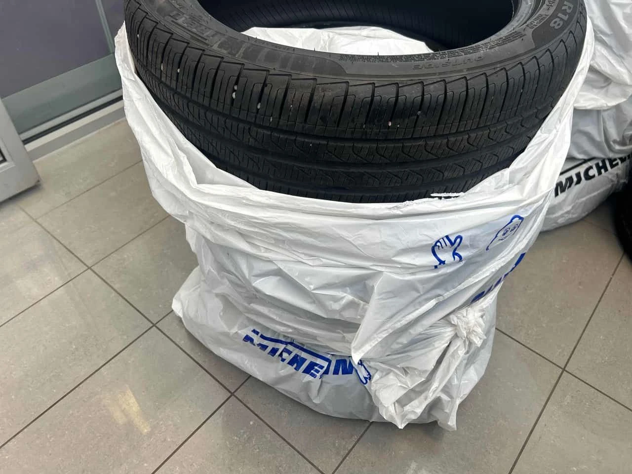 BMW 330 *  xDrive * CARFAX * 360 * ���� * ��������� | Mobile.bg � ����������� 17