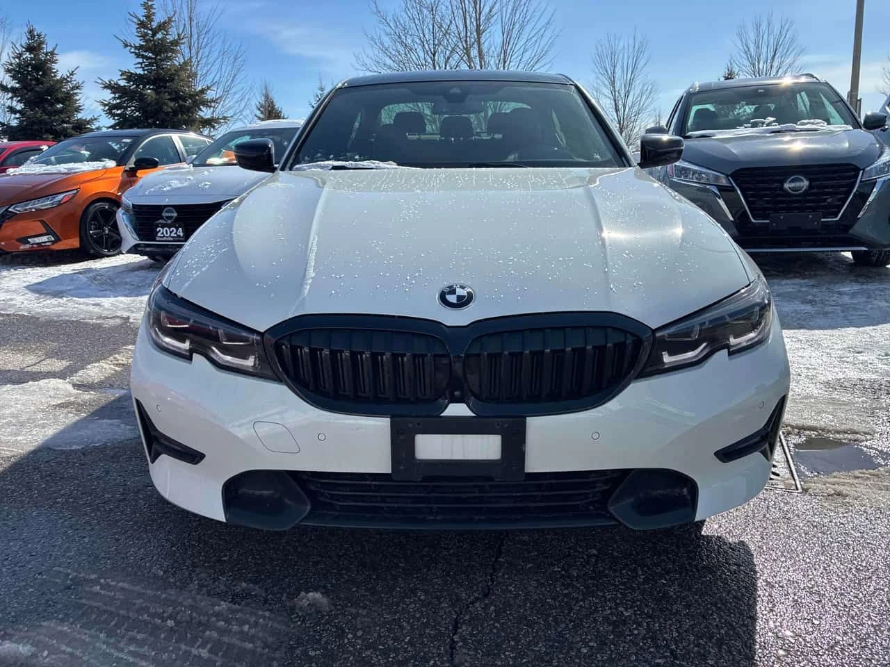 BMW 330 *  xDrive * CARFAX * 360 * ГУМИ * ГЕНЕРАЦИЯ - изображение 6