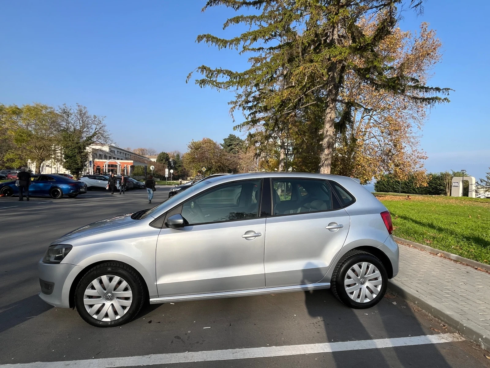 VW Polo 1.6 TDI DSG 7 скорости, снимка 5 - Автомобили и джипове - 55420815