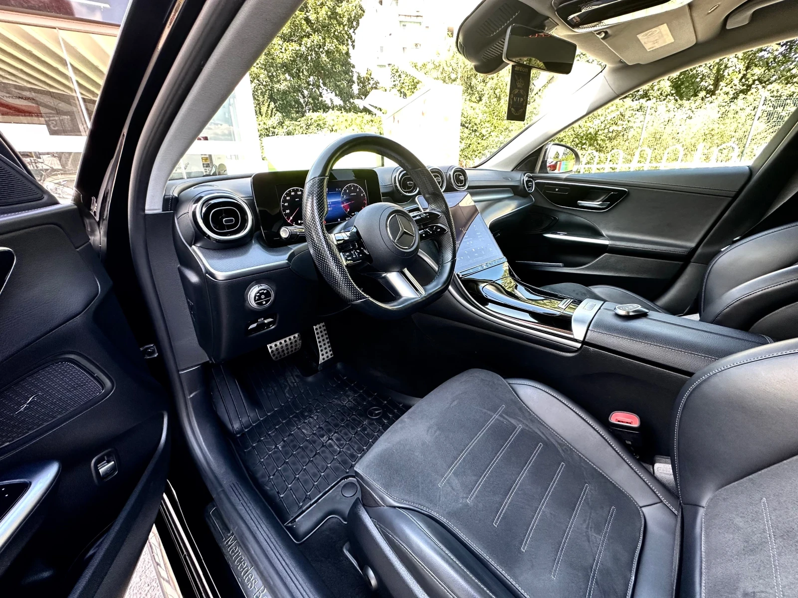 Mercedes-Benz C 200 4-MATIC/Hybrid, снимка 17 - Автомобили и джипове - 55845372