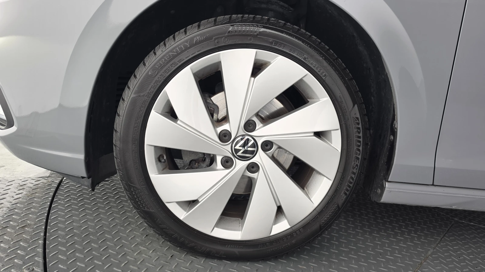VW Golf 2.0 TDI* BLIND SPOT* КРАЙНА ЦЕНА, снимка 5 - Автомобили и джипове - 55983937