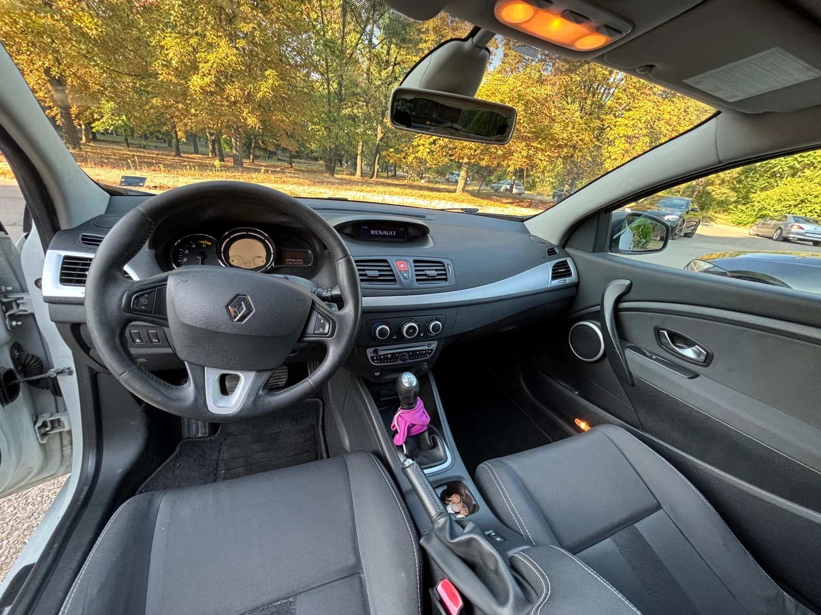 Renault Megane, снимка 6 - Автомобили и джипове - 56010637
