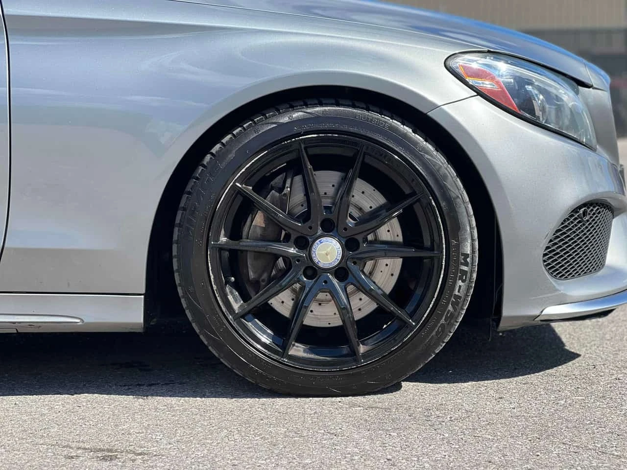 Mercedes-Benz C 300 4MATIC | CARFAX | АВТОКРЕДИТ БЕЗ ПЪРВОНАЧАЛНА, снимка 6 - Автомобили и джипове - 56228457