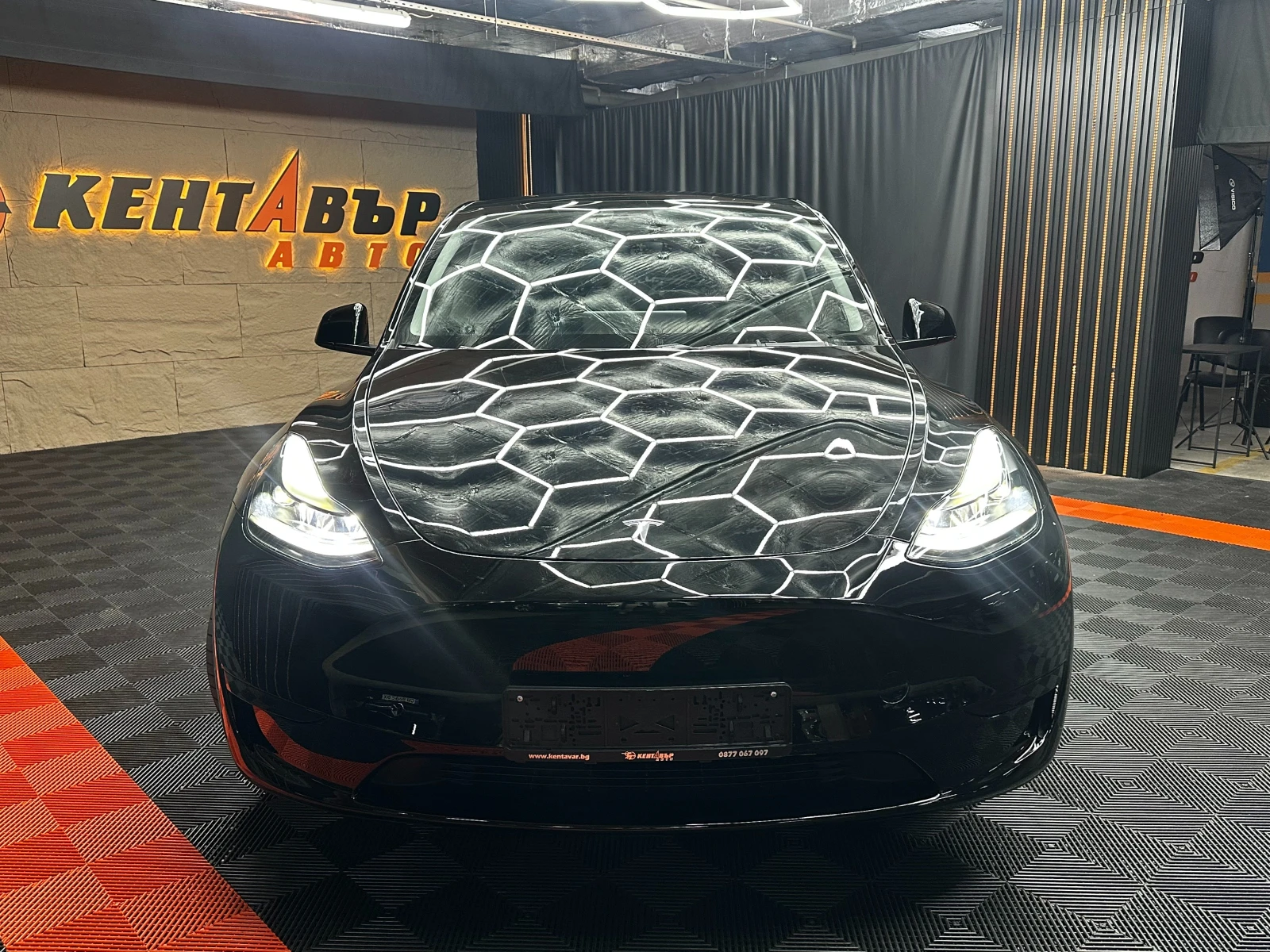 Tesla Model Y 2024/Austria/LFP/HW4/AMD RYZEN/������� � ����� | Mobile.bg � ����������� 3