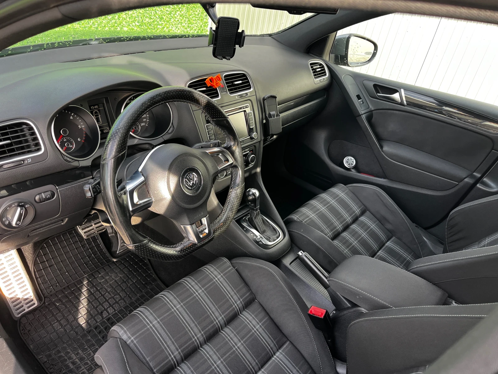 VW Golf 2.0 TDI GT, снимка 7 - Автомобили и джипове - 56611412
