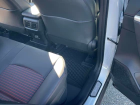 Toyota Rav4  XSE AWD / CARFAX / АВТОКРЕДИТ, снимка 11