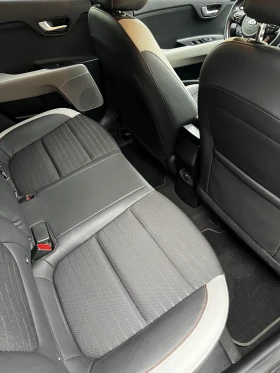Kia Stonic Spirit - 27000 лв. / 13804.88 € - 79477800 13