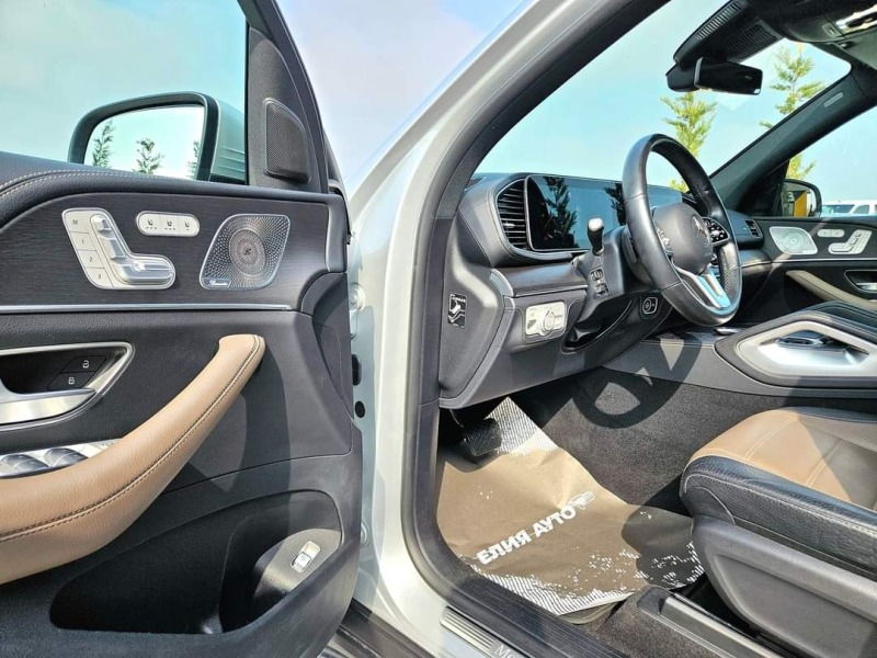 Mercedes-Benz GLE 400 AMG MEGA FULL 4MATIC 2ГОДИНИ ГАРАНЦИЯ ЛИЗИНГ 100%, снимка 9 - Автомобили и джипове - 44601685