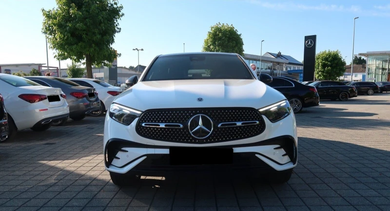 Mercedes-Benz GLC 400 e Coupe 4Matic Plug-in = AMG Line Premium= Гаранци, снимка 1 - Автомобили и джипове - 47851183