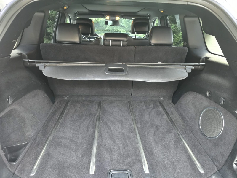 Jeep Grand cherokee FACE* OVERLAND* PODGREV* OBDUH* DISTRONIK* PANORAM, снимка 14 - Автомобили и джипове - 52714172