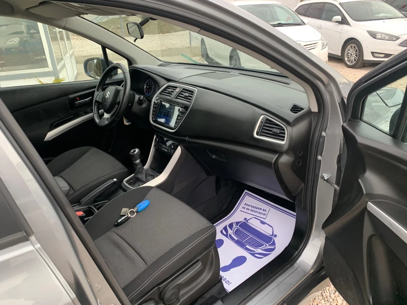 Suzuki SX4 S-Cross 1.6D 120кс 6 скорости нави, снимка 11 - Автомобили и джипове - 53010047
