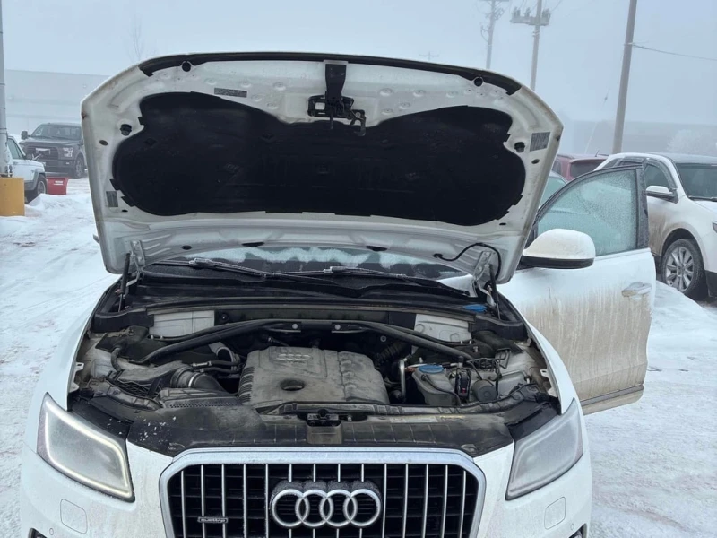 Audi Q5 * 2.0T Progressiv * ШИБЕДАХ* * KEYLESS ENTRY* , снимка 14 - Автомобили и джипове - 53455822