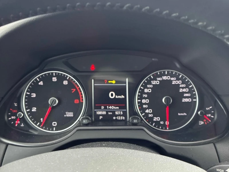 Audi Q5 * 2.0T Progressiv * ШИБЕДАХ* * KEYLESS ENTRY* , снимка 8 - Автомобили и джипове - 53455822