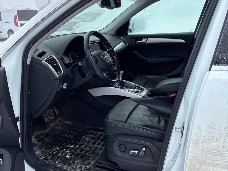 Audi Q5 * 2.0T Progressiv * ШИБЕДАХ* * KEYLESS ENTRY* , снимка 5 - Автомобили и джипове - 53455822