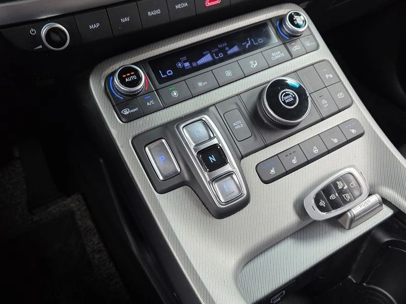 Hyundai Palisade 2.2 199 hp Automatic, снимка 9 - Автомобили и джипове - 55814475