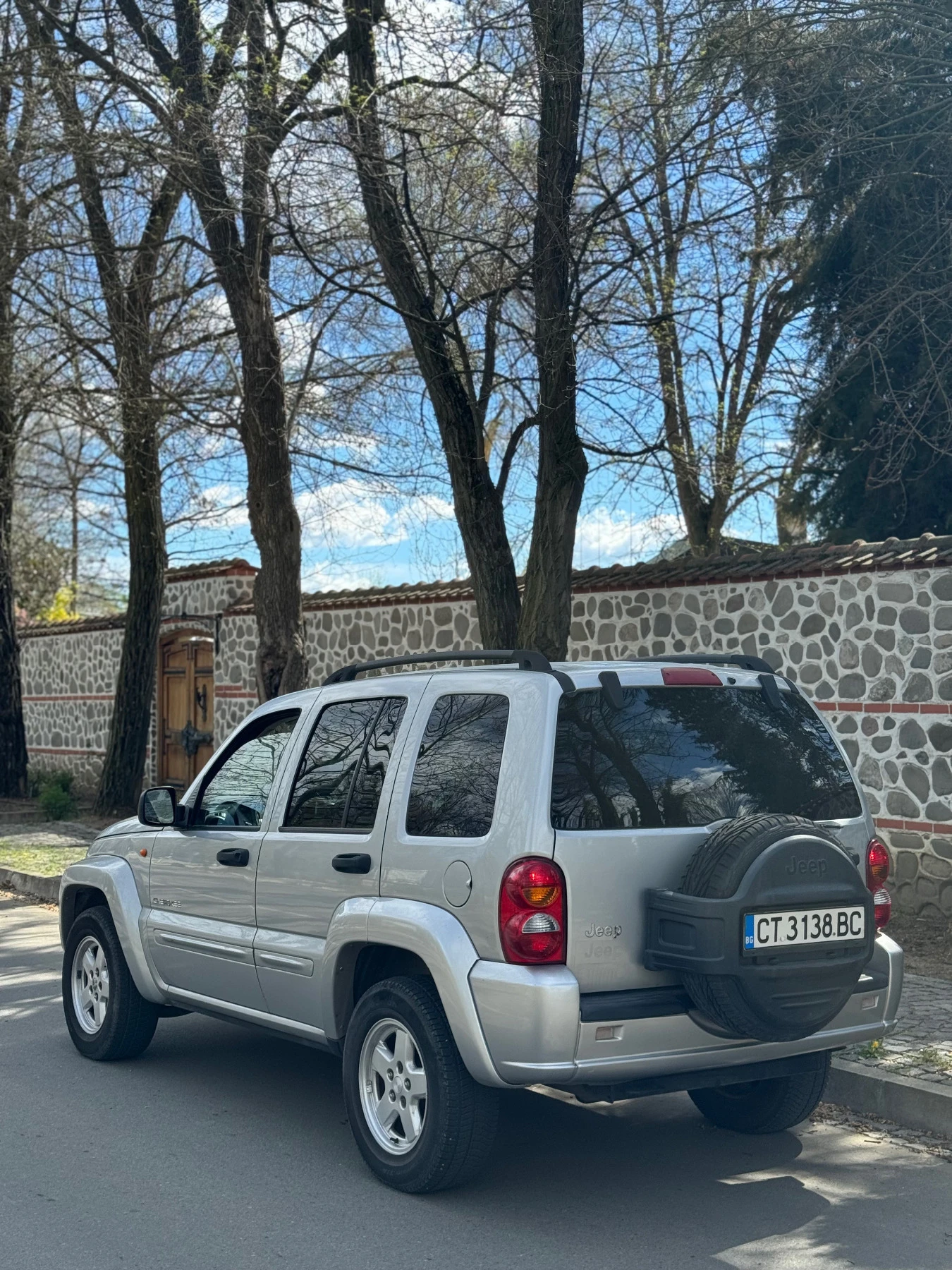 Jeep Cherokee 3.7i LPG - изображение 2