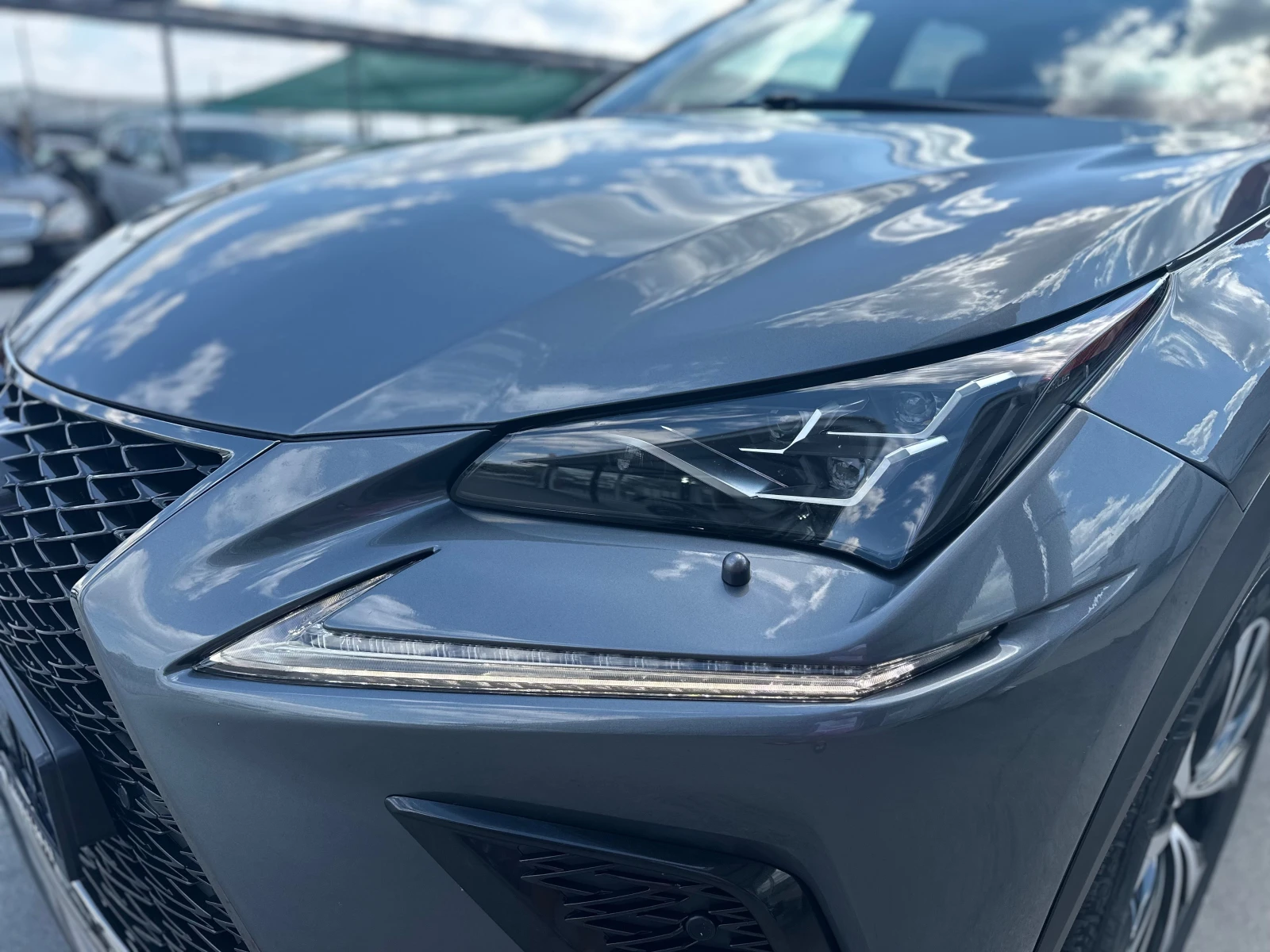 Lexus NX 300h 197кс. F-Sport Full - изображение 5