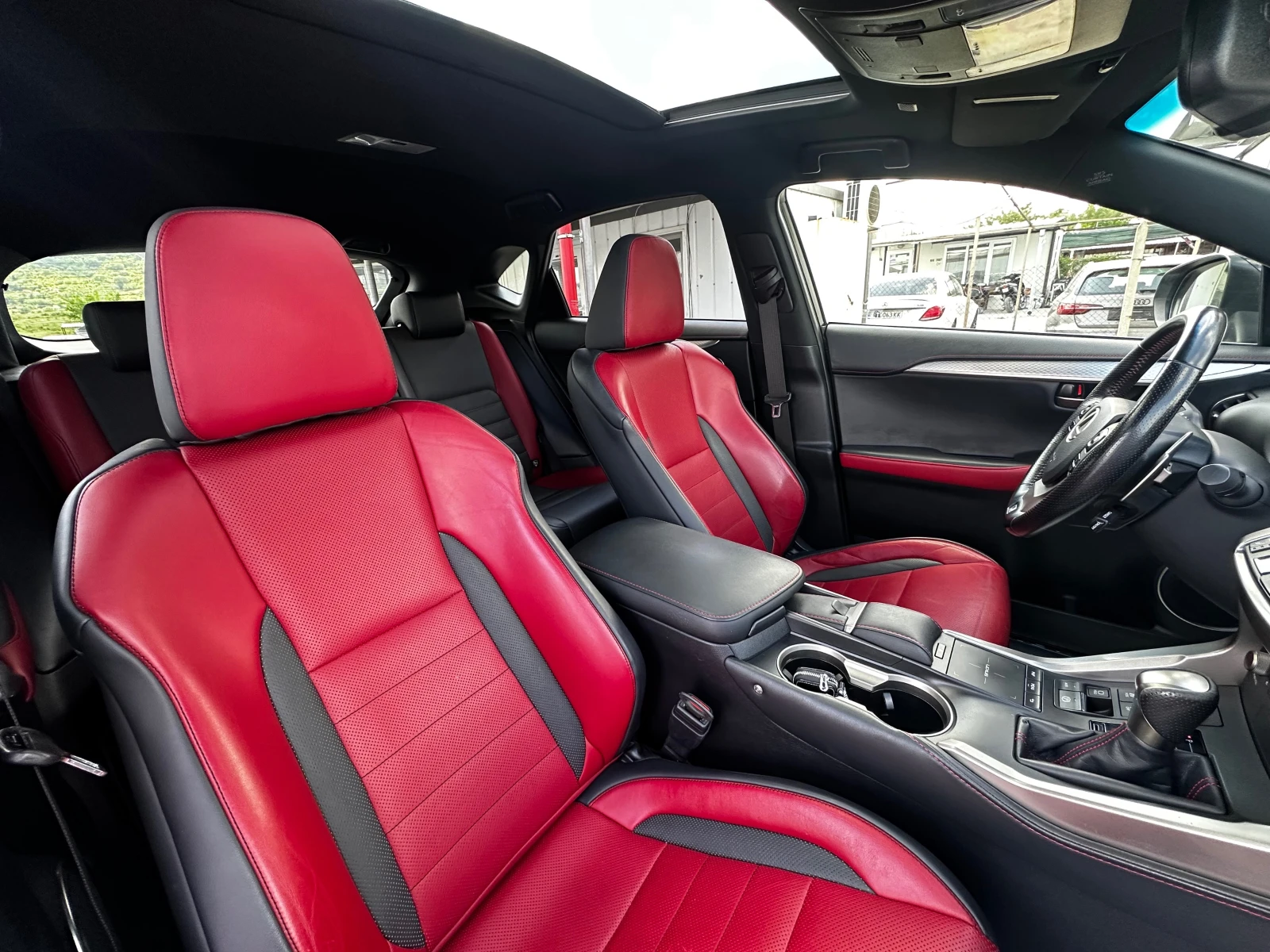 Lexus NX 300h 197кс. F-Sport Full - изображение 8