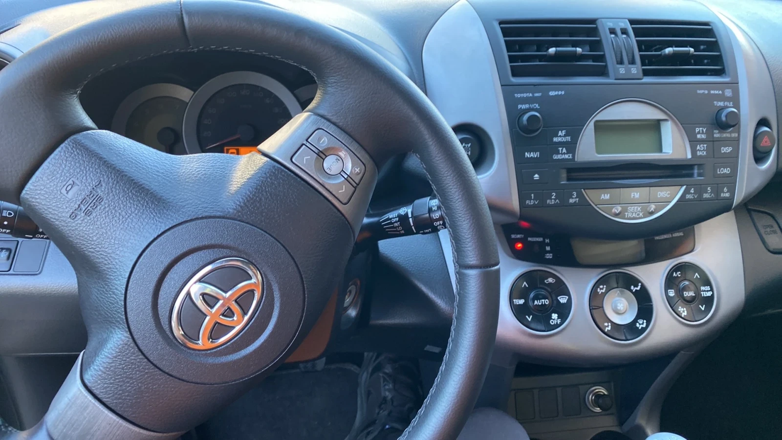 Toyota Rav4 D4d 136ks 6ck - изображение 3