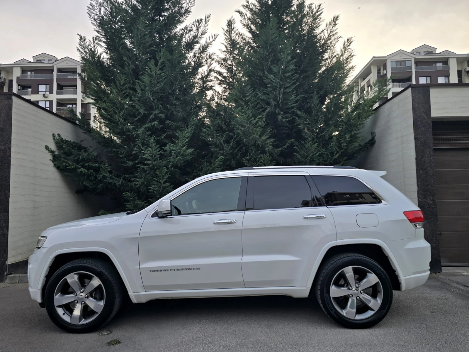 Jeep Grand cherokee FACE* OVERLAND* PODGREV* OBDUH* DISTRONIK* PANORAM | Mobile.bg � ����������� 8