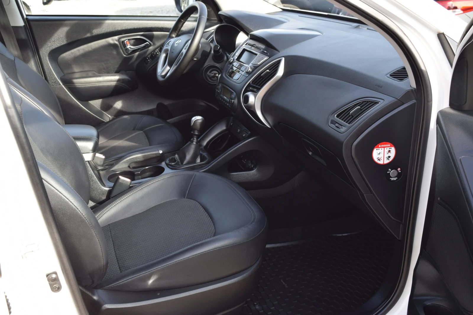 Hyundai IX35 1.7 crdi* Euro5B* ��������* �������* 6 ��������*  | Mobile.bg � ����������� 11