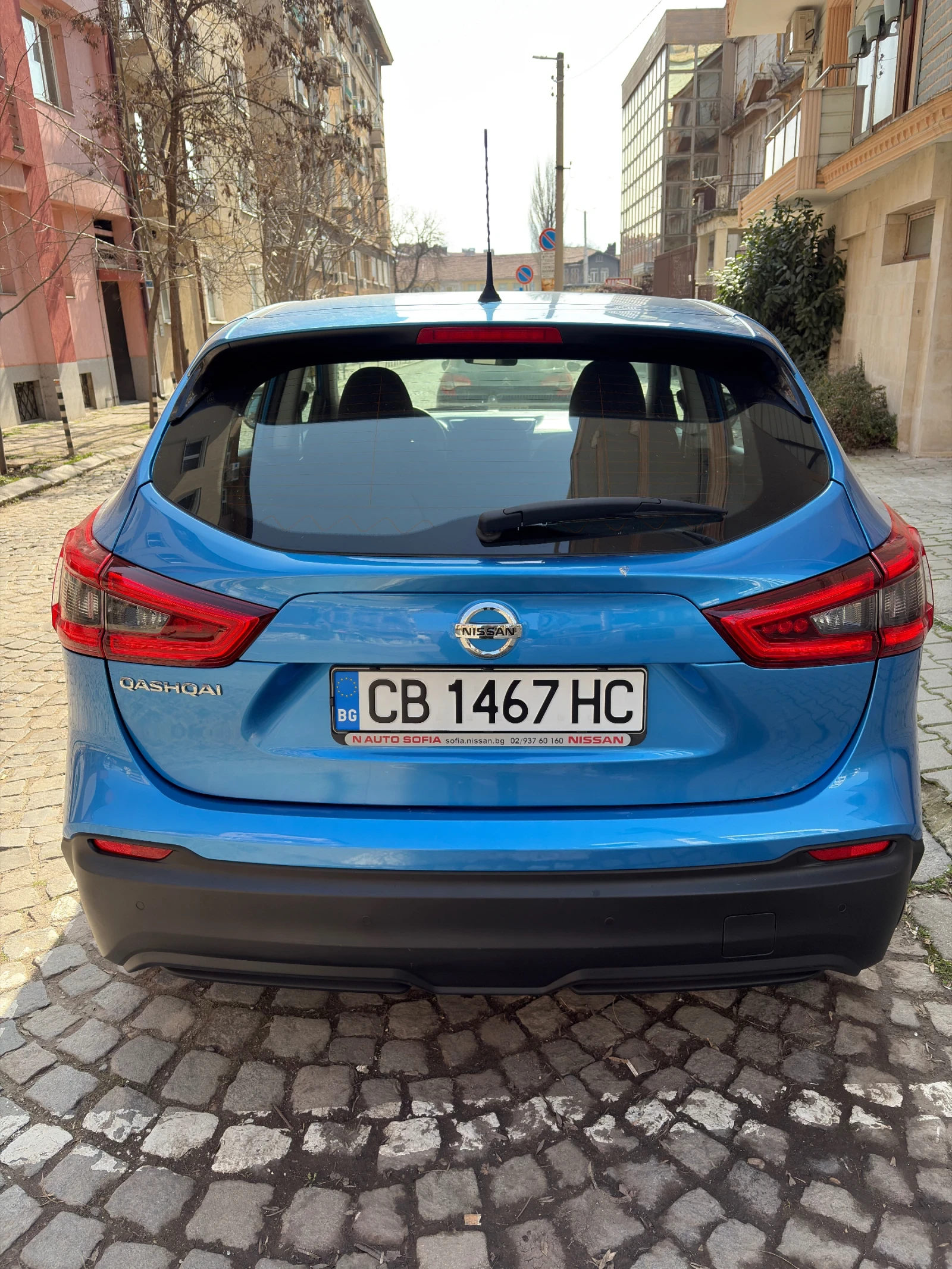 Nissan Qashqai 1.3 DCT, снимка 3 - Автомобили и джипове - 53734433