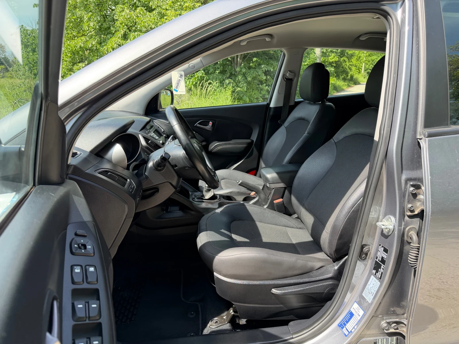 Hyundai IX35 1.6i 135кс 180хил.км 6-ск2-ключа.Кожа.Климатроник., снимка 7 - Автомобили и джипове - 53890559