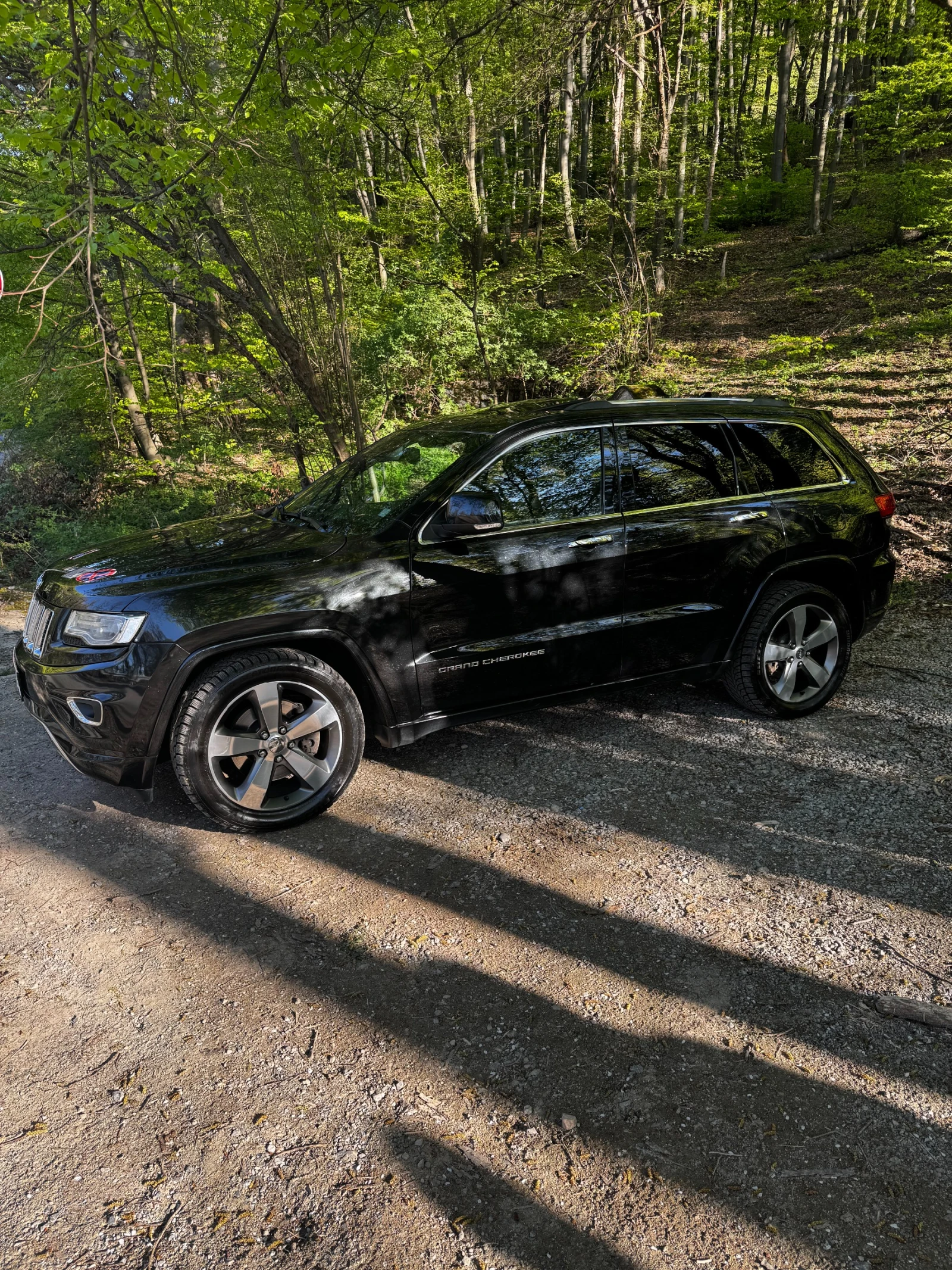 Jeep Grand cherokee Overland | Германия, снимка 3 - Автомобили и джипове - 54323187