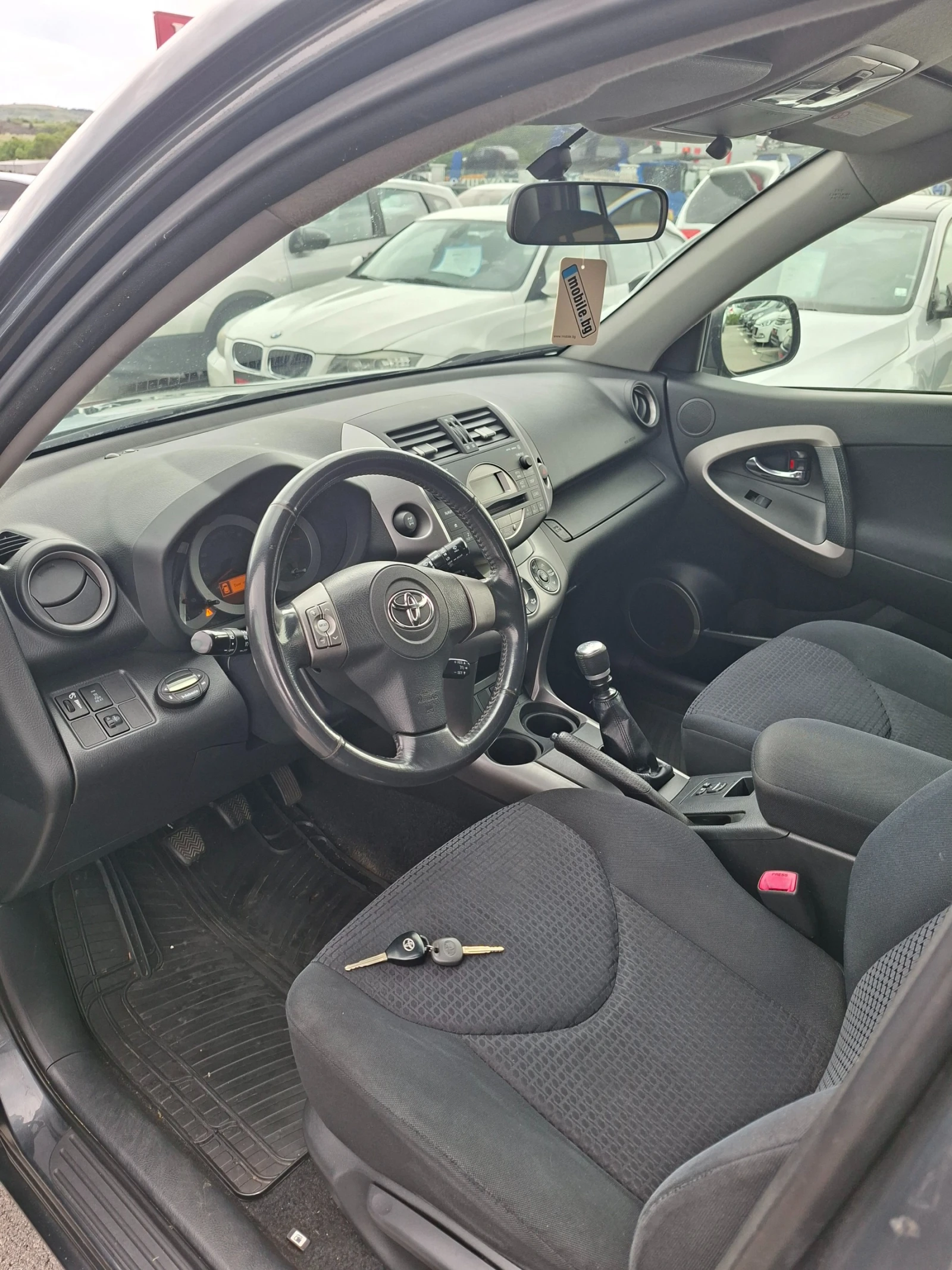 Toyota Rav4 4x4, снимка 9 - Автомобили и джипове - 54643168